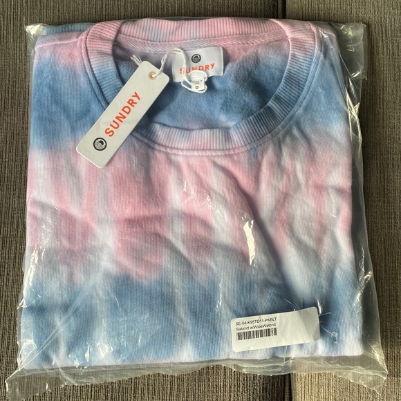 🩷SALE🌼 Sundry Tie Dye Sweatshirt - Picture 4 of 4